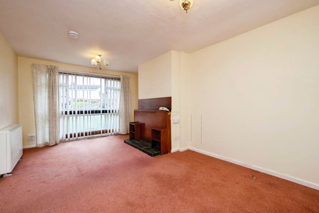 8, Woodpecker Way, Exeter photo 3
