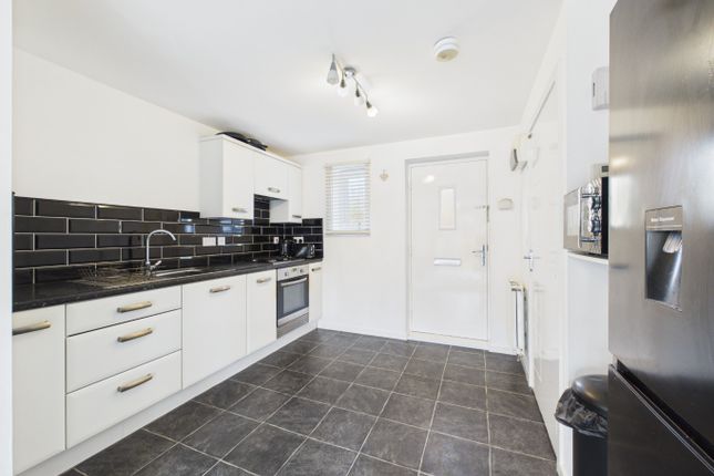 51, Thirlmere Way, Hull photo 4