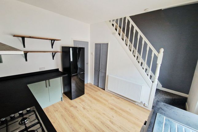 16 Albert Street, Manchester photo 5