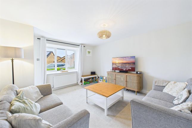 2, Hillview Avenue, Clevedon photo 3