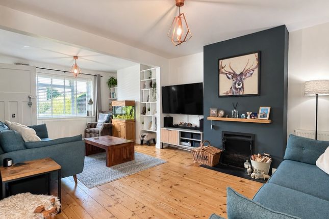98, Sandford Road, Winscombe photo 3