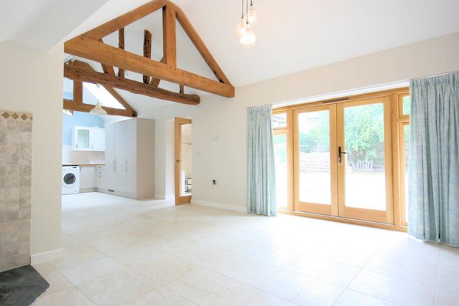 Thursley Road, Godalming photo 4