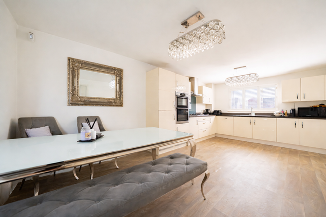 58 Huncote Road, Leicester photo 2