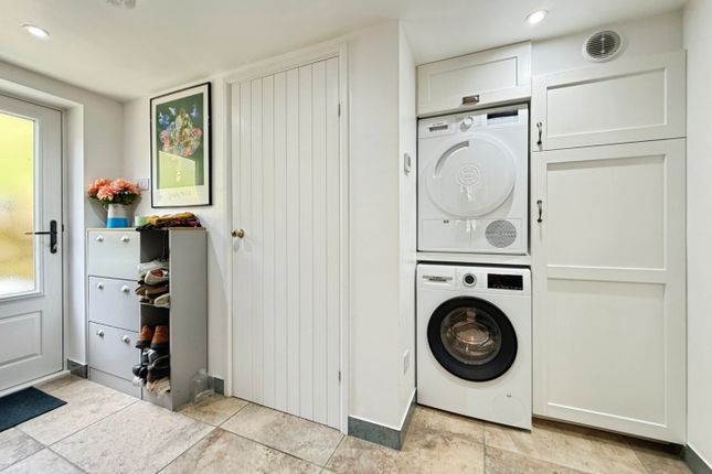 Dimmelsdale  Cottage, The Valley, Stroud photo 4