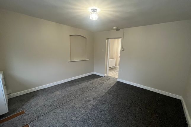 410, KIDDERMINSTER photo 2