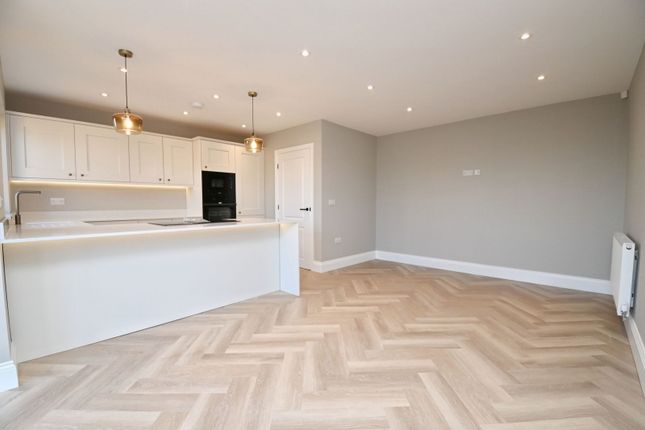 34a, Edderthorpe Lane, Barnsley photo 3