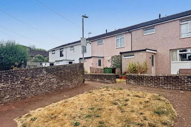 3-bed terraced on 9, Greenfield Close, Tunbridge Wells, £180,000