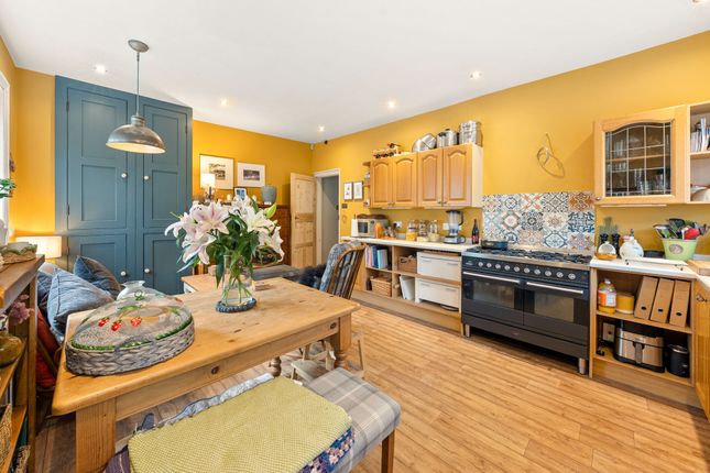 5 Carlton Road, Harrogate photo 3