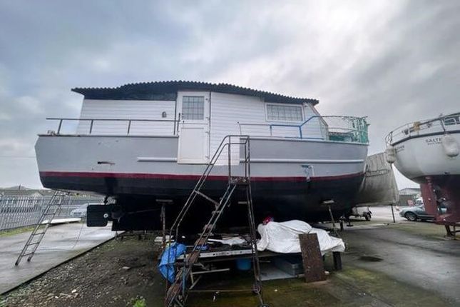 Houseboat for sale in Vicarage Lane, Port Werburgh, Hoo, Rochester