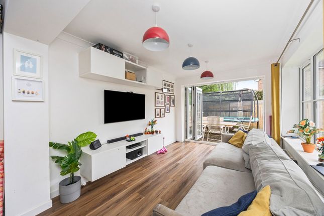 15, Turnpike Way, Ashington photo 2