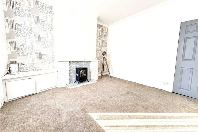 Leeming Lane South, Mansfield Woodhouse photo 3