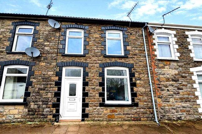 3-bed house on 6, James Terrace, Ynyshir, £134,995