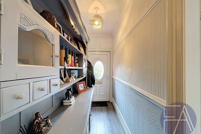 77, Norwood Crescent, Southport photo 2