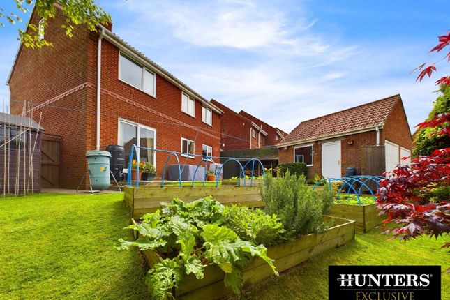 Thumbnail Detached house for sale in Hovingham Drive, Scarborough