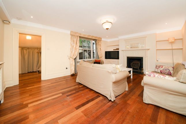 77a, Kensington Gardens Square, London photo 2