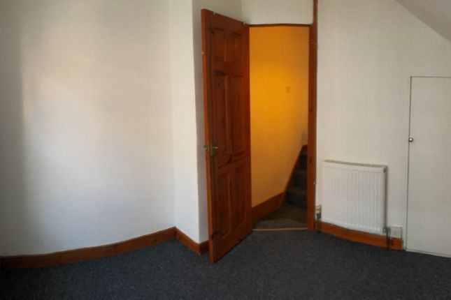 25, Kent Square, Great Yarmouth photo 3