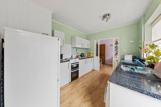 14 Lingwood Road, Warrington photo 3