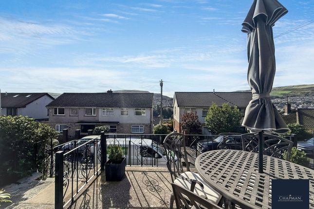 12 Sycamore Drive, Tonypandy photo 4