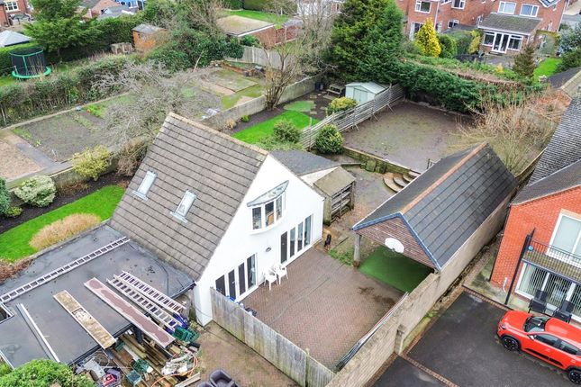 261, Manor Road, Chesterfield photo 4