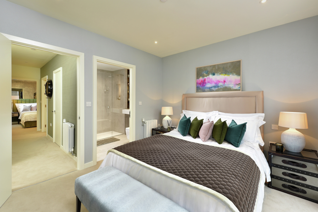 Town house for sale in Kidbrooke Village, London