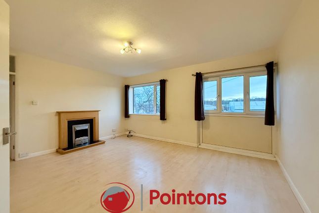 402, Torrington Avenue, Tile Hill photo 2