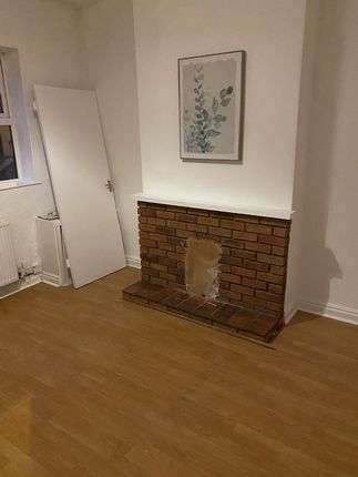 2, Gipsy Lane, Willenhall photo 5