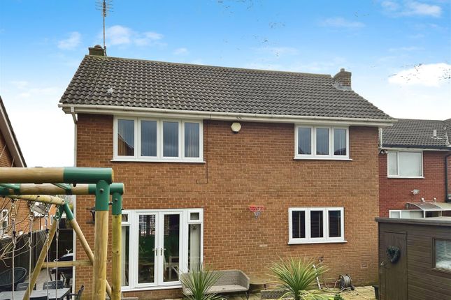 Thumbnail Detached house for sale in Perlethorpe Close, Edwinstowe, Mansfield