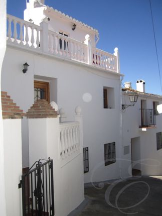 Thumbnail Town house for sale in Benamargosa, Axarquia, Andalusia, Spain