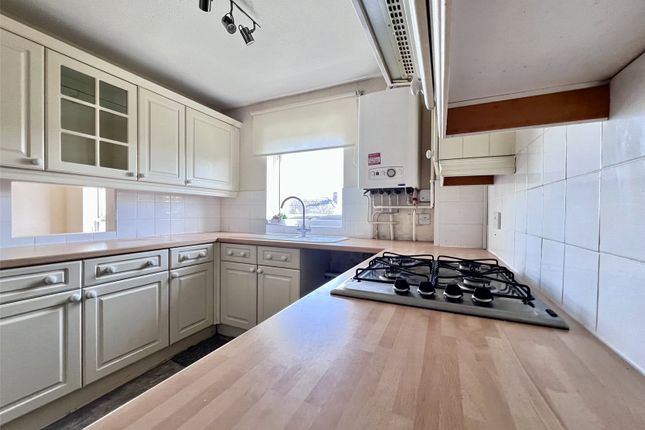 Flat 3, Cassea Court, Weymouth photo 2