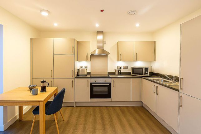 Flat 9, 1 Dart Court, Primrose Crescent, Wokingham photo 4