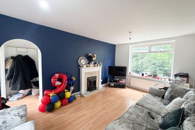 71, Sandyhill Road, Manchester photo 2