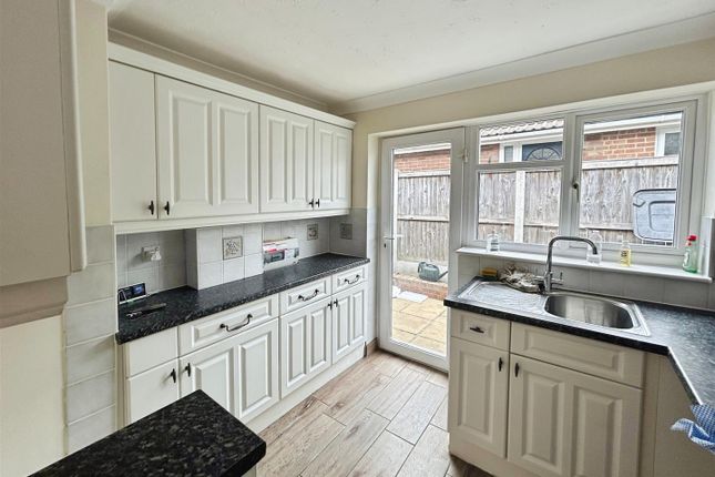 39, Streetfield, Herne Bay photo 3