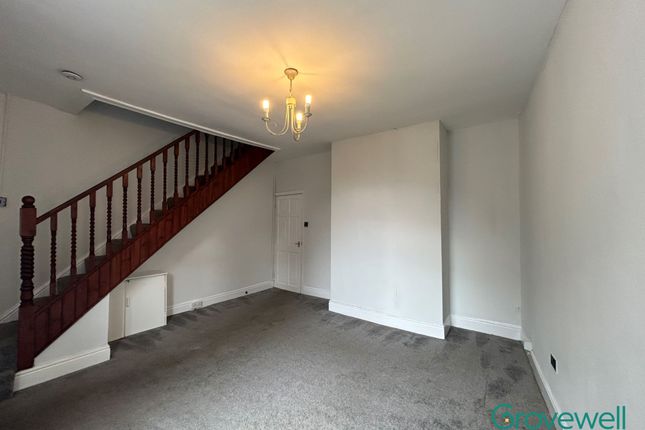 22 Old Road, Manchester photo 3