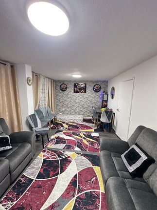 11, Grangeforth Road, Manchester photo 3