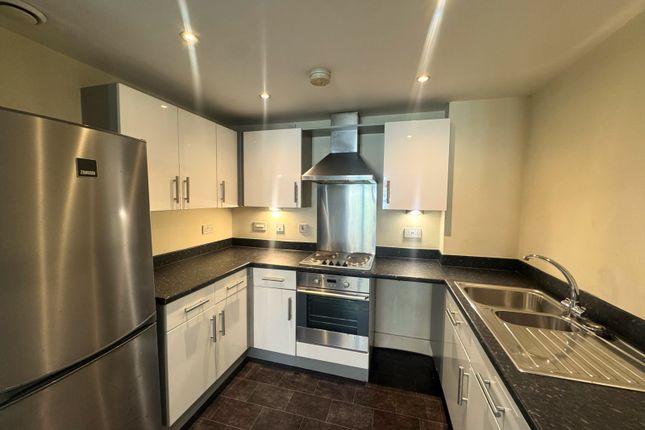 17 Royal Troon Mews, Wakefield photo 4