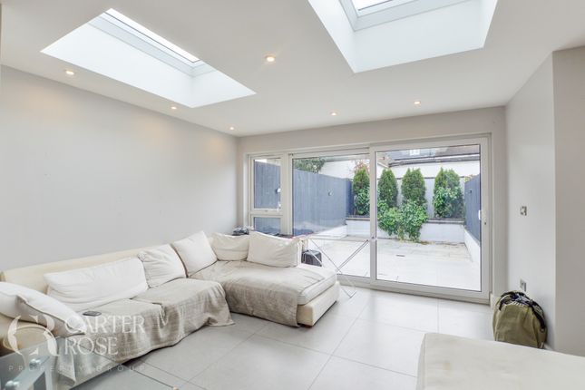 Marian Road, Streatham Vale, London photo 2