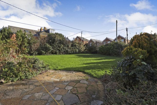 Thumbnail Property for sale in Albert Road, Cowes