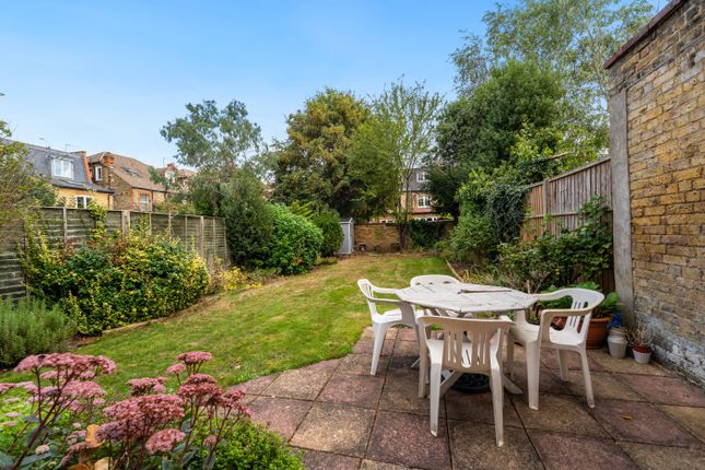 3, Roehampton Lane, London photo 2