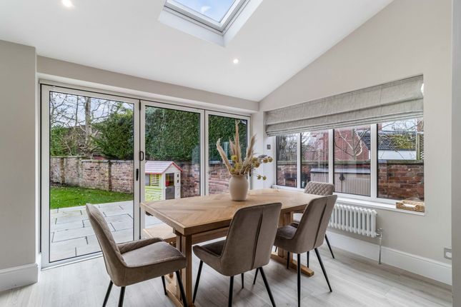 27 Cuerdon Drive, Warrington photo 4