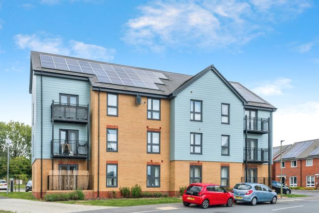 Flat for sale in Mogridge Drive, Oxford