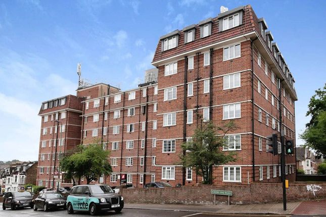 Flat for sale in Elmers End Road, Anerley, London