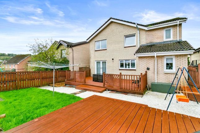 55 Waukglen Avenue, Glasgow photo 4