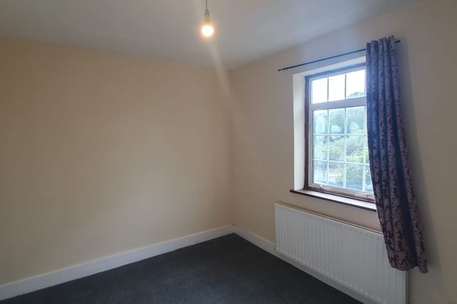 60, Richmond Road, Grays photo 3