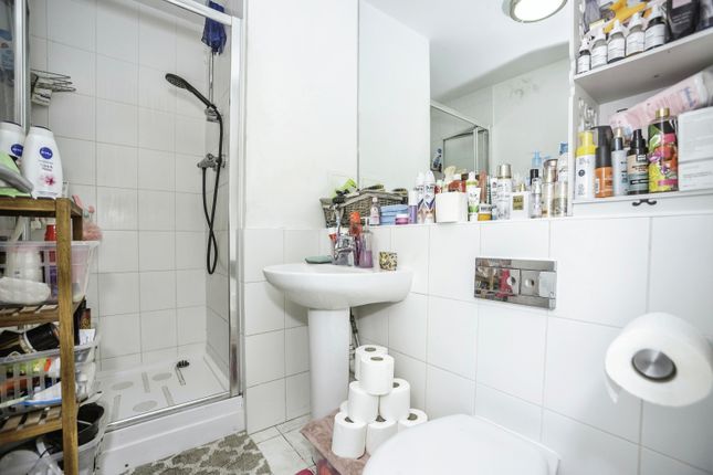 Flat for sale in Little Brights Road, Belvedere