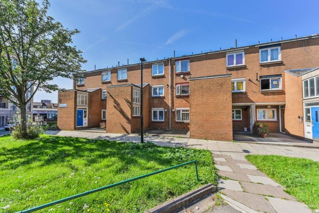 Thumbnail Flat for sale in Selsea Place, Stoke Newington, London