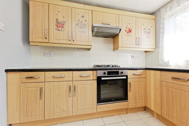 6, Crossways, Canterbury photo 4