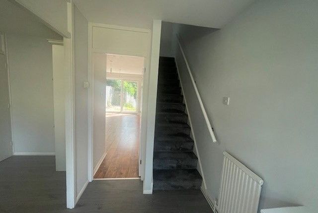 24 Kingsley Close, St. Leonards-on-Sea photo 3