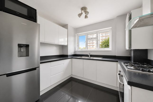 23, Jephson Court, Studley Road, London photo 3