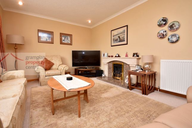 22 Hamilton Crescent, Elgin photo 5