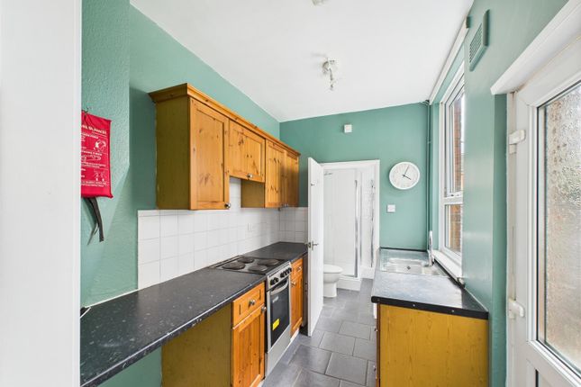 129, Bolingbroke Road, Coventry photo 5